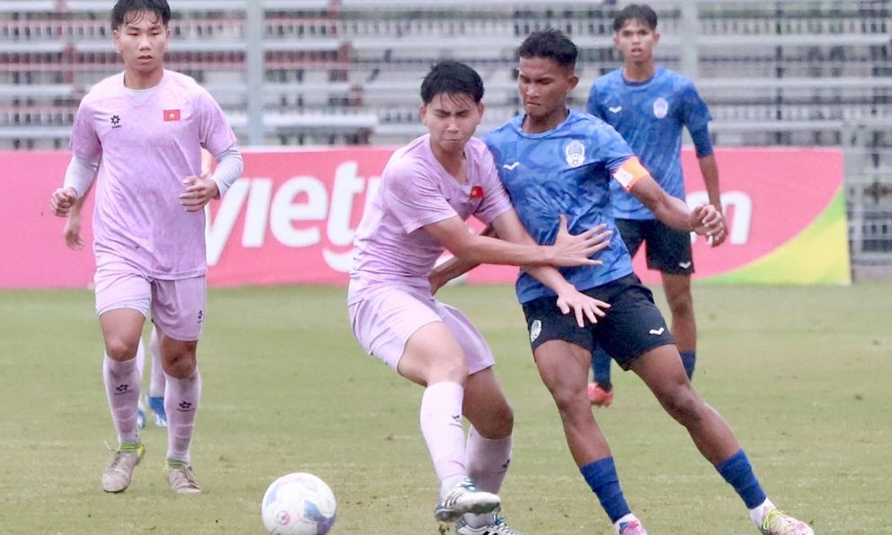 Ép sân hoàn toàn, tuyển Việt Nam thắng đậm “5 sao” trước Campuchia