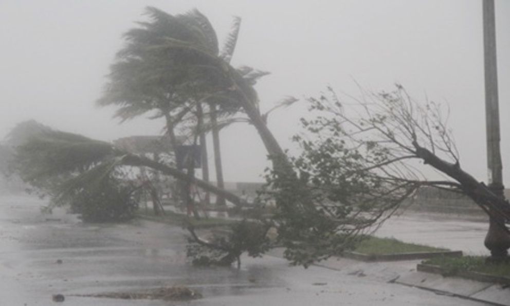 Cơn bão sắp đổ bộ vào đất liền nước ta có cường độ rất mạnh, gây mưa to đến rất to