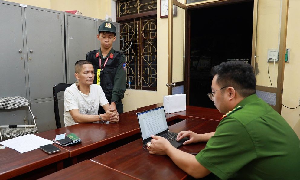 Thi hành lệnh bắt tạm giam Trần Mạnh Tưởng