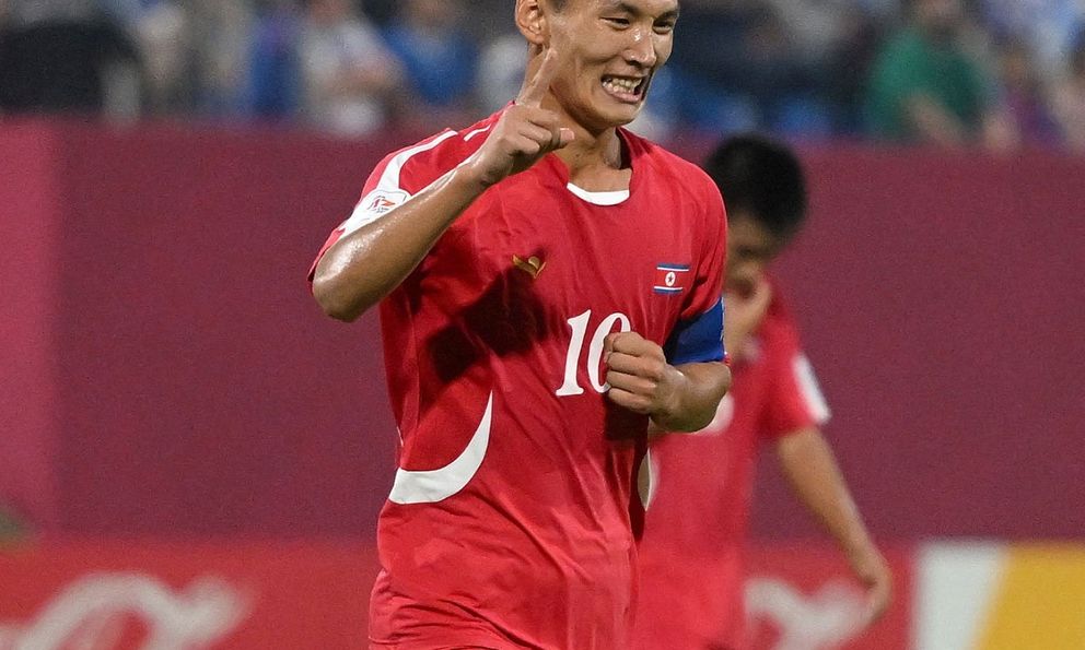 Tuyển Triều Tiên thắng sốc tại World Cup, 2 đội châu Á khác cũng khiến cả thế giới bất ngờ
