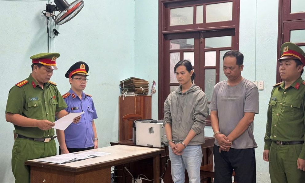 Bắt Nguyễn Hữu Tươi và Đỗ Đăng Khoa 