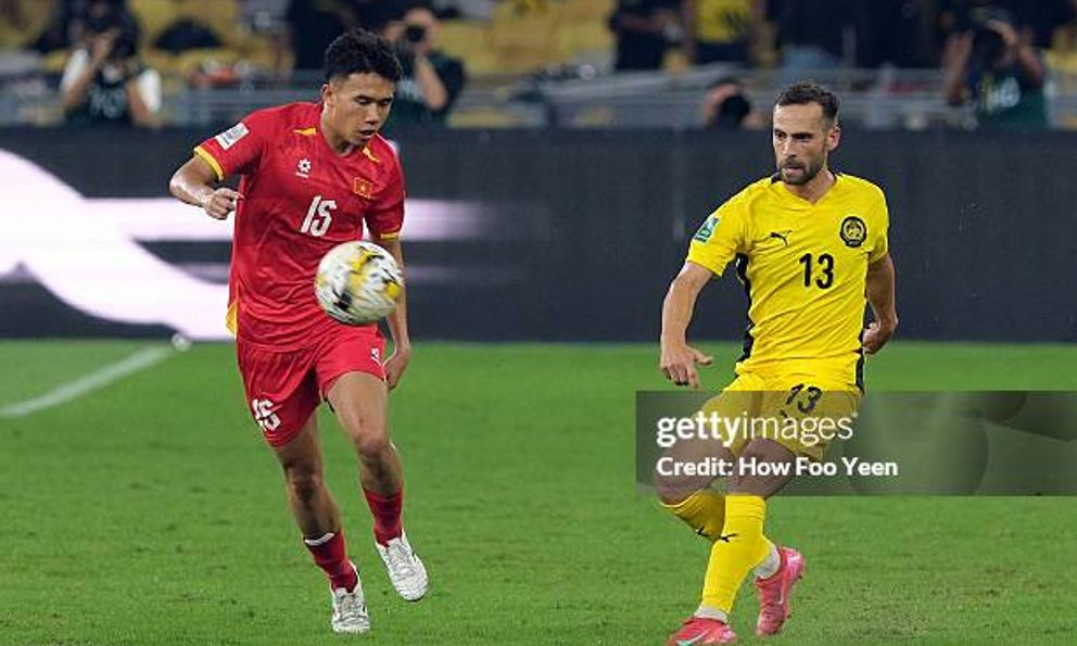 Luật sư bày kế, 7 cầu thủ “nhập tịch lậu” có thể trở lại tuyển Malaysia nhờ quy định của FIFA