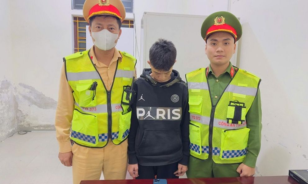 Bắt nam sinh Lê Văn Nguyên sinh năm 2008