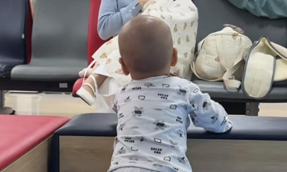 Danh tính bà mẹ trẻ được truy tìm nhiều nhất ở Hà Nội khi đưa con đi tiêm phòng