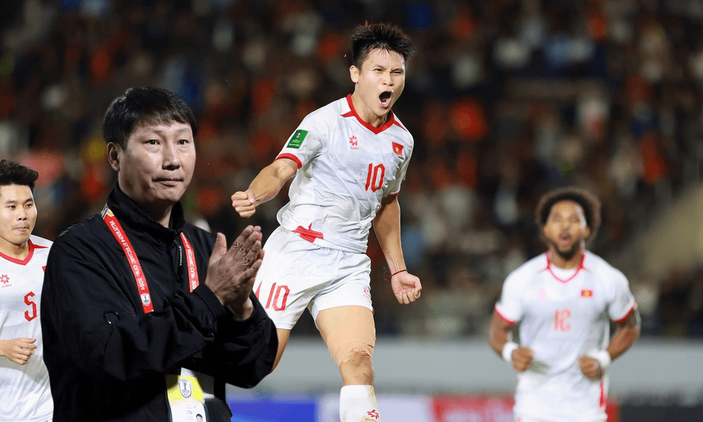 Xuân Son trở lại và ghi bàn nhưng Tuấn Hải mới xuất sắc nhất ĐT Việt Nam!