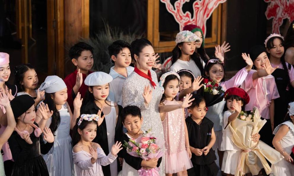 Danh tính Vũ Lan Anh - người phụ nữ đứng sau thành công của mẫu nhí An Cát Diệp