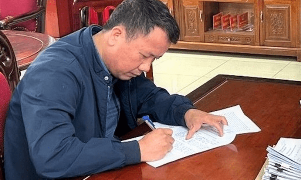 Bắt tạm giam chuyên viên Trịnh Văn Minh 