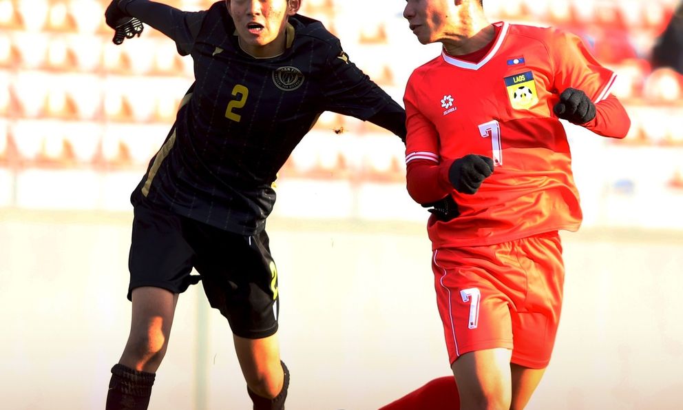 Tuyển Lào đại thắng 8-0, dẫn đầu bảng giải châu Á, kỳ vọng tái lập kỳ tích từng gây chấn động