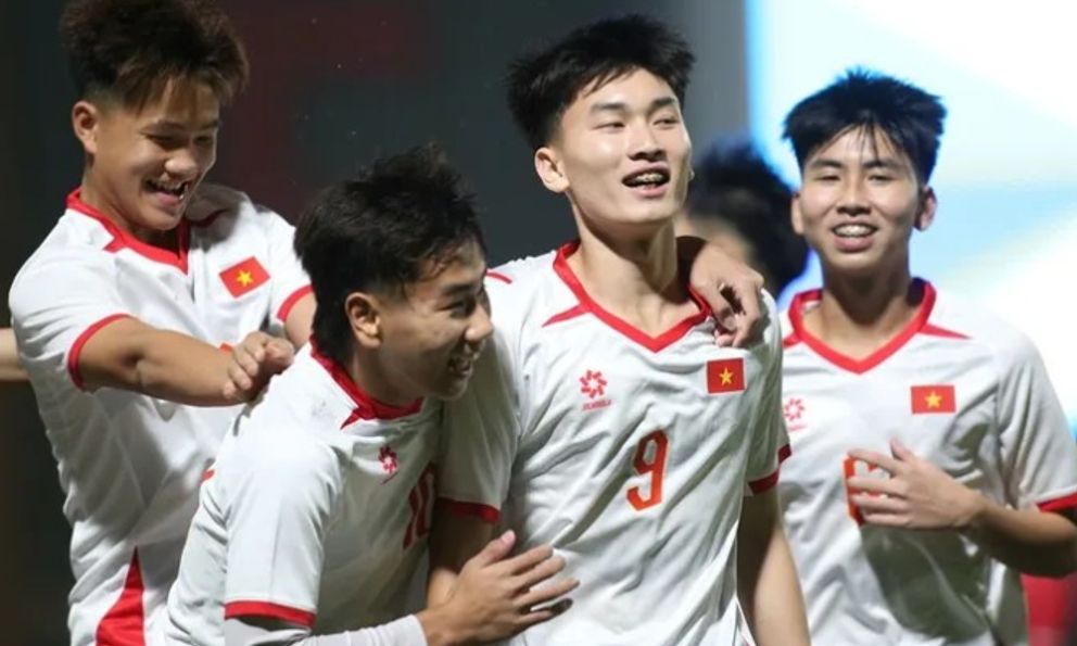 Báo Trung Quốc: “Tuyển Việt Nam có thể vẽ lại bản đồ bóng đá châu Á”