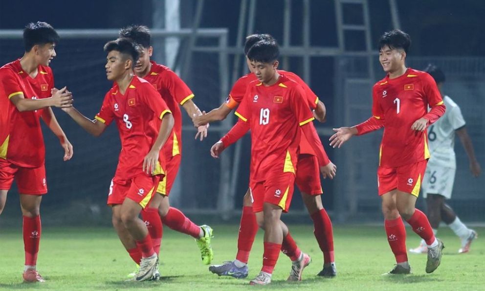 Báo Trung Quốc ngỡ ngàng khi tuyển Việt Nam thắng 14-0 ở giải châu Á