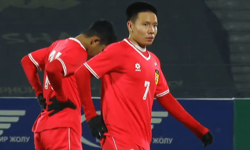 Tuyển Lào thua đau ở giây cuối cùng, rơi vào thế khó trước trận “chung kết” ở giải châu Á