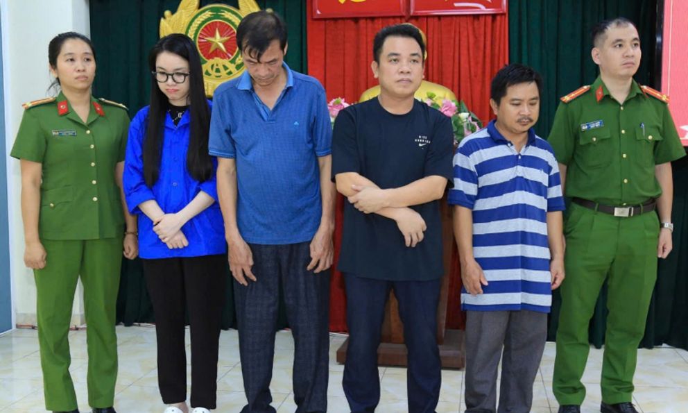 Bắt tạm giam cô gái trẻ Trần Thị Mến