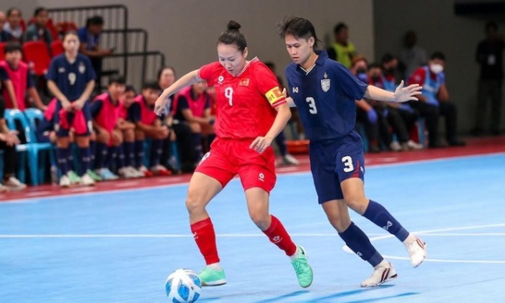 Bị loại cay đắng ở World Cup, HLV Thái Lan liền “tuyên chiến” tuyển Việt Nam trước SEA Games