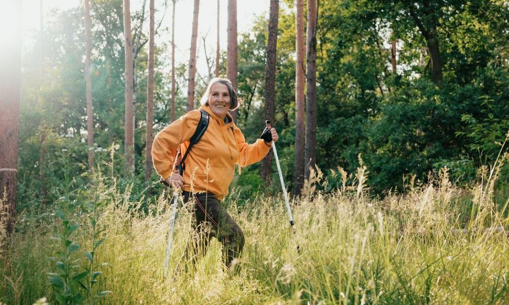 Phát hiện thói quen giúp kéo dài 11 năm tuổi thọ - không phải tập gym