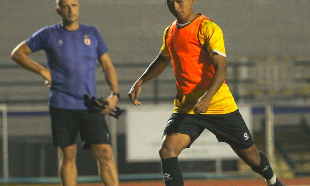 U22 Myanmar so tài với U22 Philippines