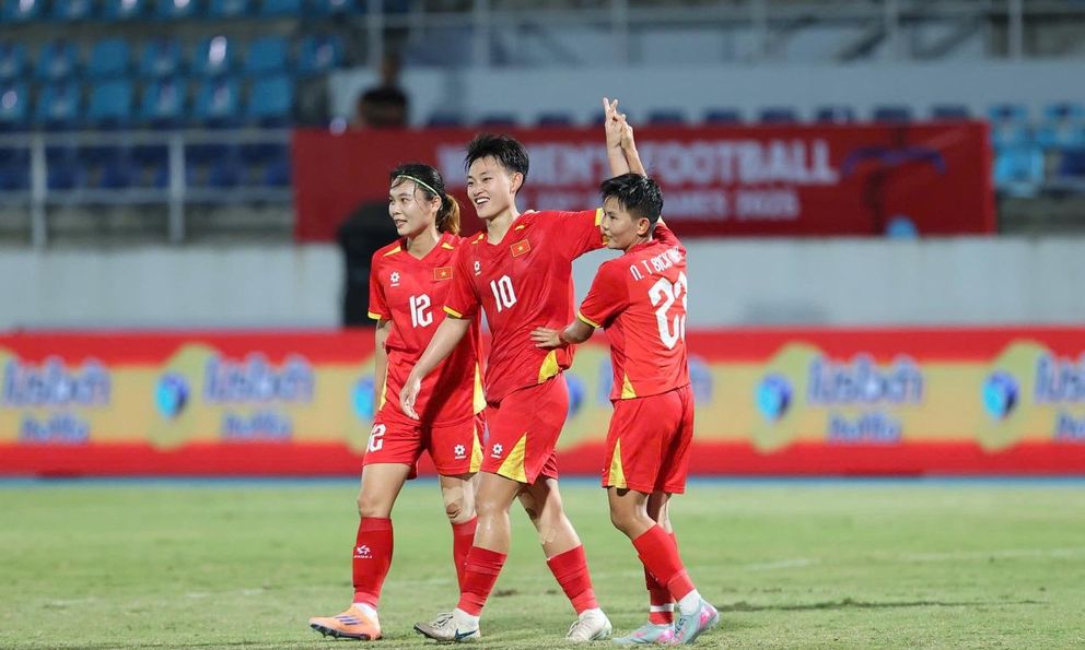 Thua 0-7 trước đội tuyển Việt Nam, HLV Malaysia nói lời tâm phục khẩu phục