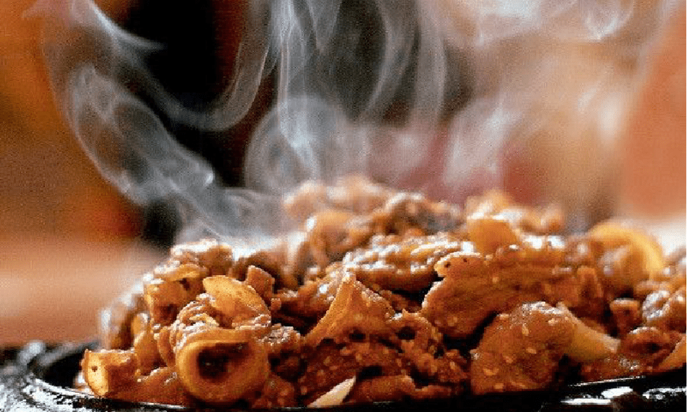 Không phải bánh mì, món ăn từ 35.000 đồng/phần này mới là hương vị Việt lọt top 100 thế giới năm 2026