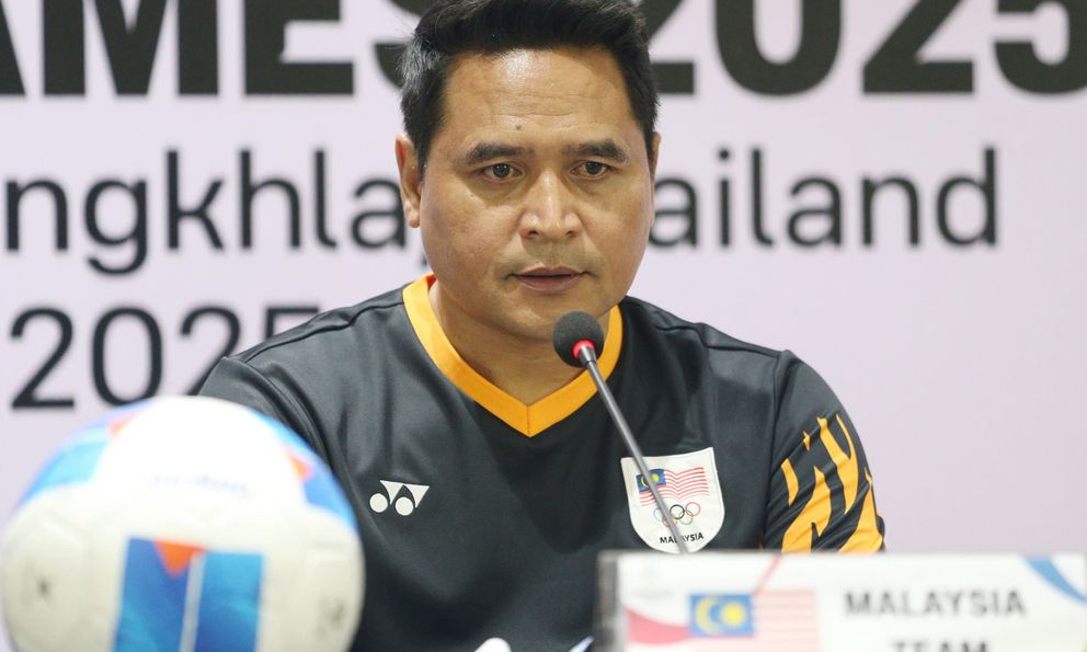 HLV U22 Malaysia tâm phục khẩu phục, thừa nhận sức mạnh vượt trội của U22 Việt Nam