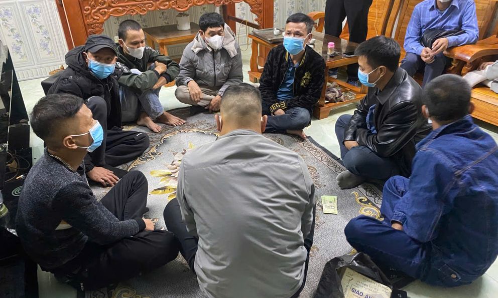 Bắt chủ nhà Thân Văn Hiển 