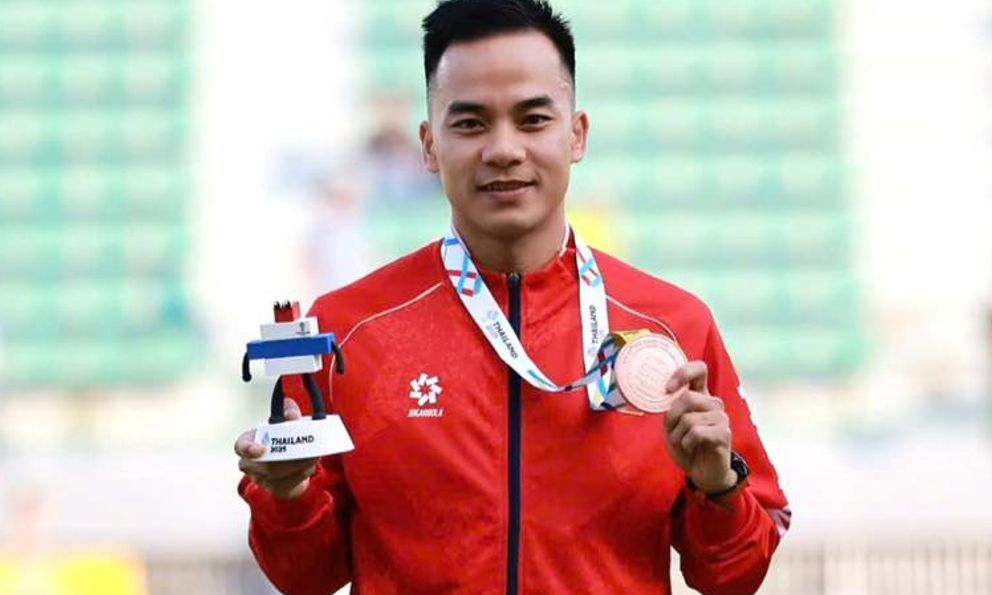 Hi hữu: VĐV Việt Nam phải diễn lại lễ trao huy chương vì sai sót đáng trách của BTC SEA Games