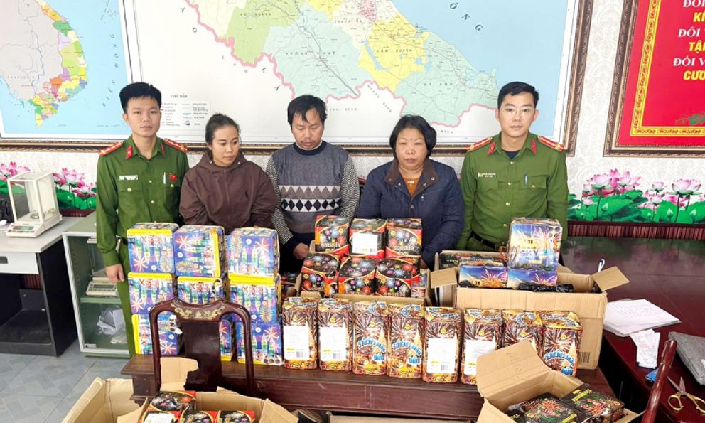 Bắt tạm giam Lê Thị Hoài Phương