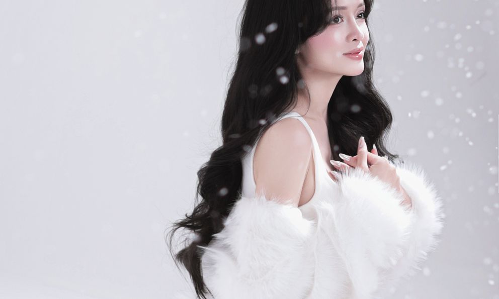 Nhan sắc trong trẻo, ngọt ngào của MC Thanh Trúc