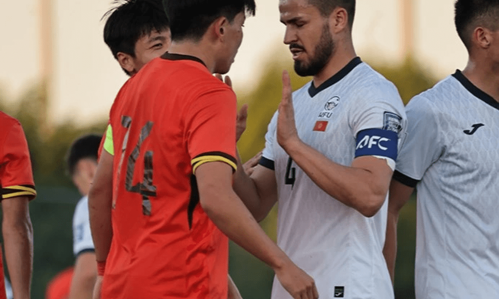 Lo ngại ẩu đả, đội cùng bảng U23 Việt Nam hủy lịch đấu với U23 Trung Quốc sát giờ bóng lăn