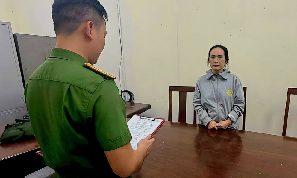 Đồng loạt khám xét nơi ở, nơi làm việc, bắt đối tượng cầm đầu Nguyễn Thị Thu Thảo 