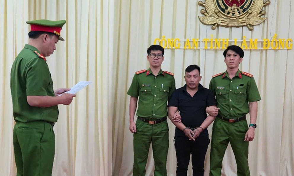 Thi hành lệnh bắt tạm giam Nguyễn Tấn Hùng, thu hồi lại tài sản