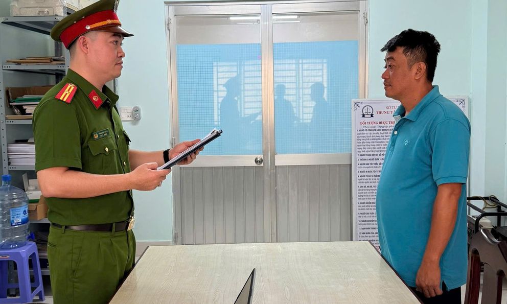 Quyết định bắt tạm giam trưởng bộ phận an ninh Võ Ngọc Tường Duy 