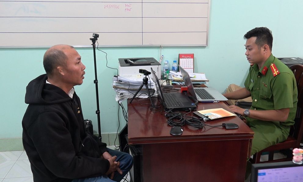 Ra lệnh bắt tạm giam tài xế xe khách Nguyễn Đức Tín