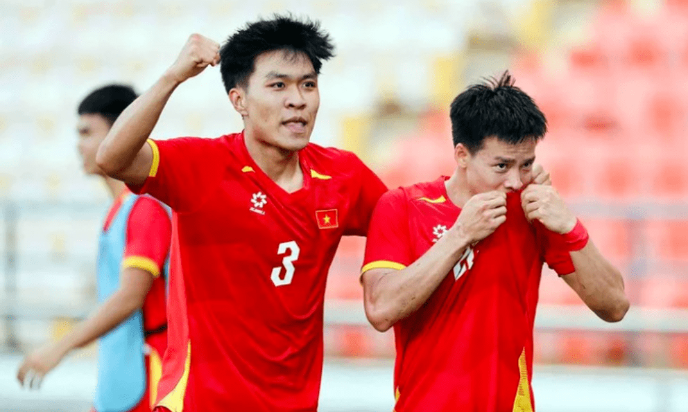 “UAE từ lâu đã là đội Tây Á “ưa thích” của bóng đá Việt Nam”