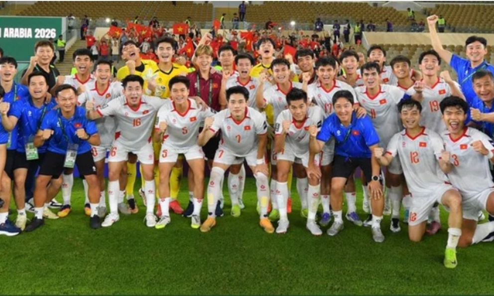 Báo Hàn Quốc: “Những ‘tính toán điên rồ’ của HLV Kim Sang-sik sẽ giúp U23 Việt Nam hướng tới chức vô địch”