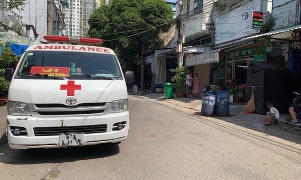 Nam thanh niên tử vong trước cửa phòng trọ của bạn gái ở TP.HCM: Hé lộ một việc xảy ra tối hôm trước