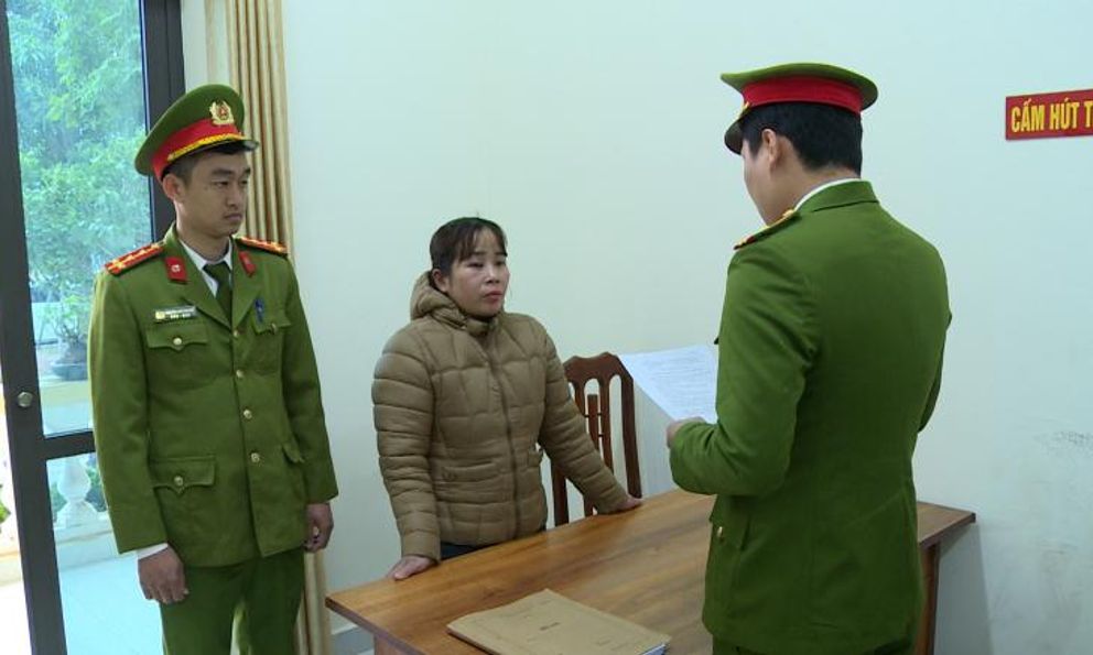 Khởi tố 2 chủ cơ sở sản xuất giá đỗ Phạm Thị Thắm và Phạm Thị Tình