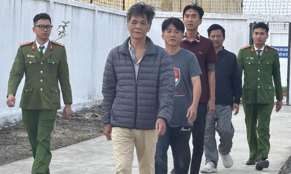 Bắt quản lý Lê Tấn Tài và Nguyễn Văn Huế trong một chuyên án lớn