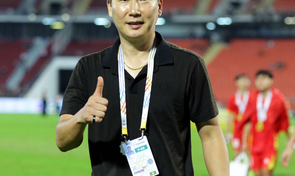 HLV Kim Sang-sik chọn 