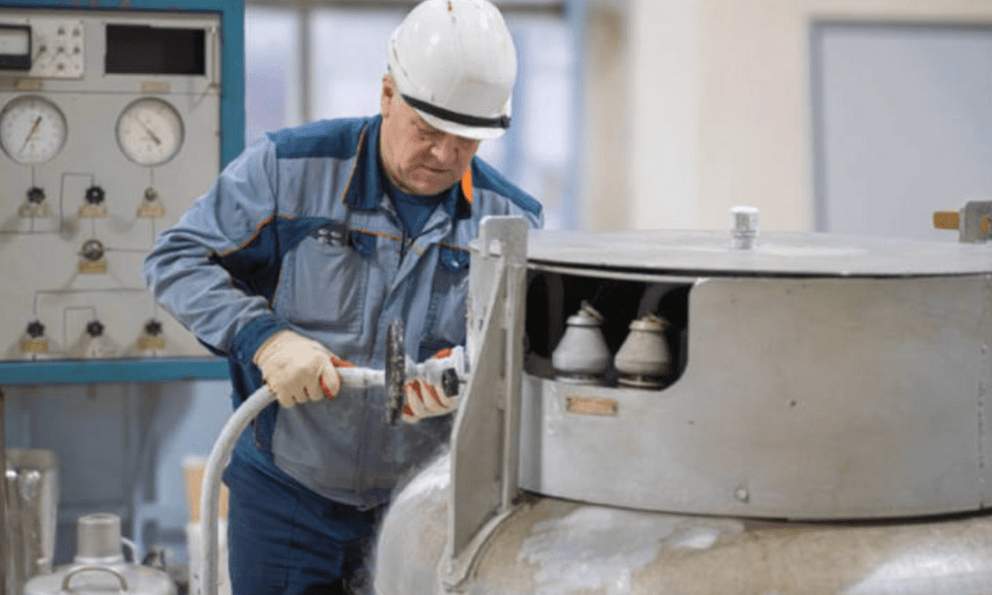 Nga xác lập kỷ lục mới chỉ với đoạn dây dài 5 mét: Một ngành 