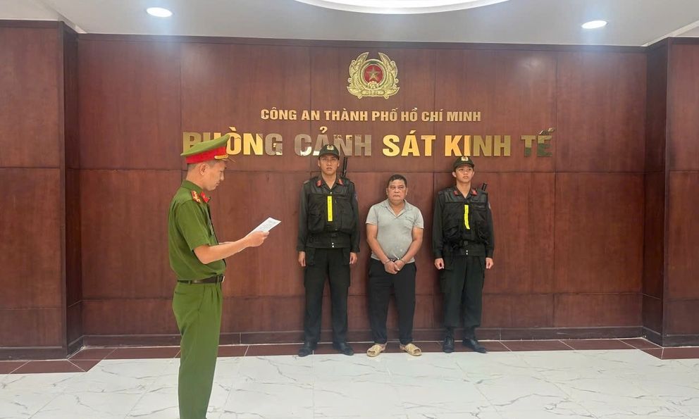 Bắt tạm giam Huỳnh Văn Trường trong vụ ngâm thịt ốc bằng hóa chất quy mô đặc biệt lớn 