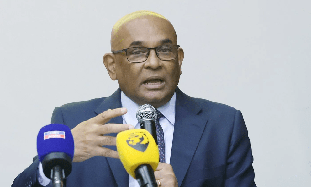 Sếp bóng đá châu Á 