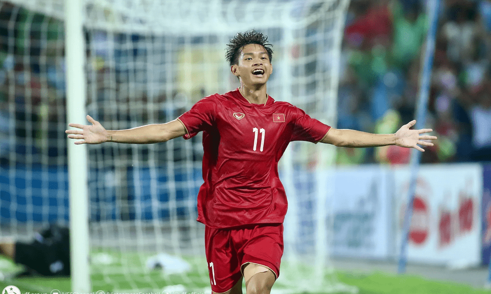 Món quà bất ngờ & tinh thần đồng đội đặc biệt của U23 Việt Nam