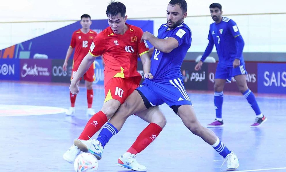 Giải châu Á: 5 phút ghi 2 bàn, tuyển Việt Nam đánh bại đối thủ Tây Á, 