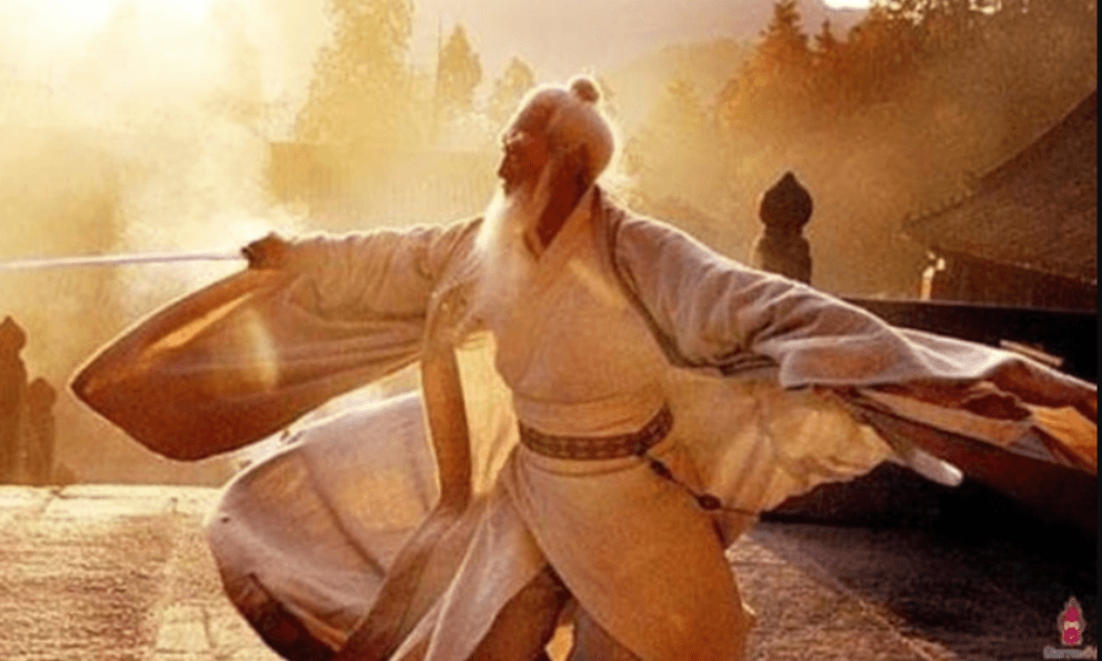 Vì sao Trương Tam Phong không dùng Ỷ Thiên kiếm để xưng bá võ lâm?