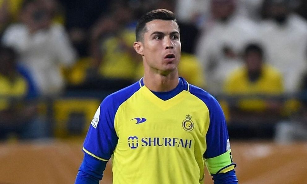 Cristiano Ronaldo đình công, Al Nassr... vượt lên dẫn đầu Saudi Pro League