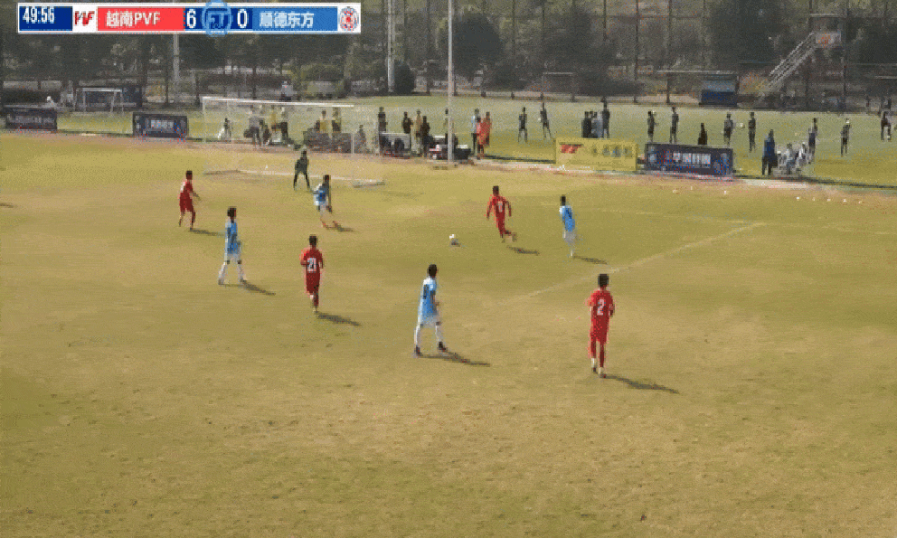 Tấn công áp đảo, đội bóng Việt Nam thắng 11-0 trước đối thủ Trung Quốc