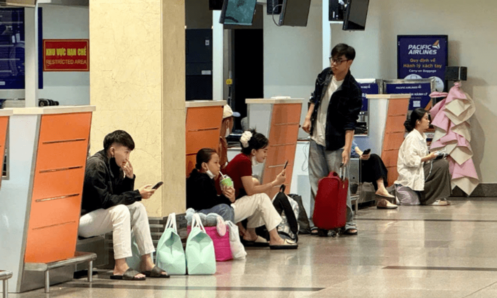 Mới nhất: Hành khách đi máy bay bị delay từ 2 tiếng trở lên sẽ được hưởng loạt đặc quyền này