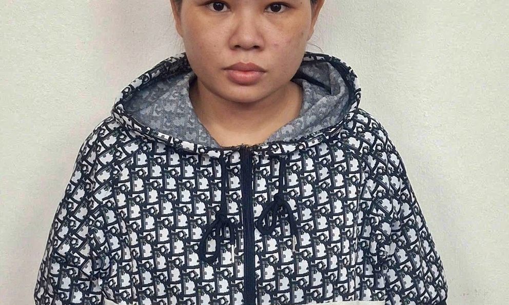 Khởi tố, cấm đi khỏi nơi cư trú chủ hụi Dương Thị Hồng Trang