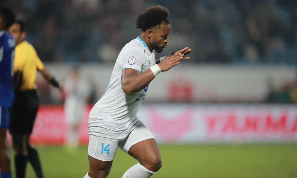 “Chấp” các đối thủ 2 trận, Nguyễn Xuân Son vẫn xếp top 1 giải Đông Nam Á