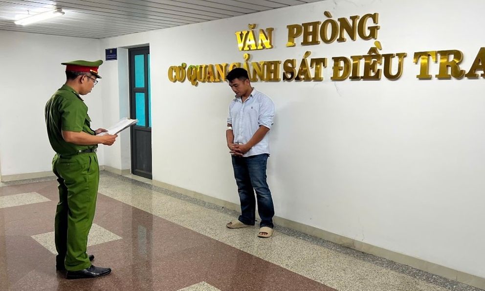 Ra lệnh bắt tạm giam tài xế say xỉn tông chết người rồi kéo lê xe máy