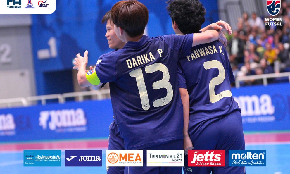 Thái Lan thắng đậm để cầm chăc vé vào bán kết, Indonesia nguy cơ bị loại sớm từ vòng bảng